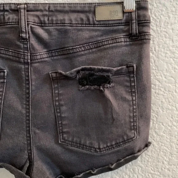 RSQ Distressed Black Denim Shorts - Picture 4 of 6